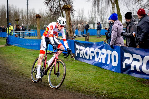Viktor Vandenberghe PAUWELS SAUZEN ALTEZ INDUSTRIEBOUW CT during the XÂ²O Badkamers Trofee 2025 men U23 in LOENHOUT, Belgium on 29 december 2025, photo by Marcel van Dorst EYE4images DeFodi Images