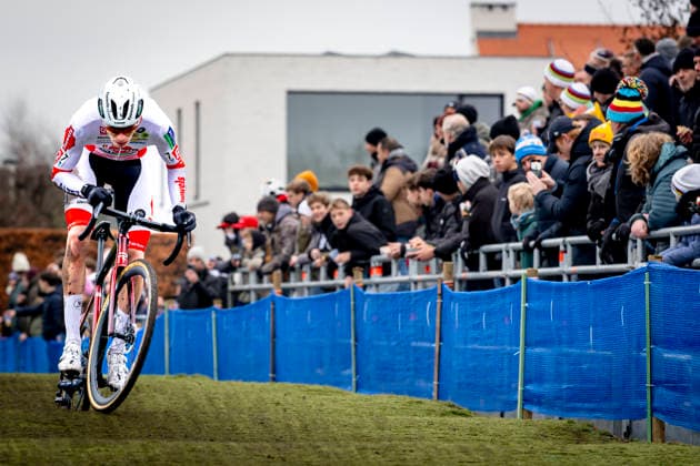 Viktor Vandenberghe PAUWELS SAUZEN ALTEZ INDUSTRIEBOUW CT during the XÂ²O Badkamers Trofee 2025 men U23 in LOENHOUT, Belgium on 29 december 2025, photo by Marcel van Dorst EYE4images DeFodi Images