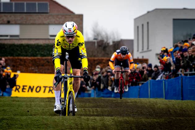 Wout van Aert TEAM VISMA LEASE A BIKE during the X²O Badkamers Trofee 2025 in LOENHOUT, Belgium on 29 december 2025, photo by Marcel van Dorst EYE4images DeFodi Images