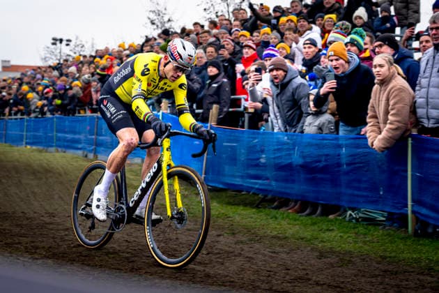 Wout van Aert - TEAM VISMA LEASE A BIKE during the XÂ²O Badkamers Trofee 2025 in LOENHOUT, Belgium on 29 december 2025, (photo by Marcel van Dorst EYE4images DeFodi Images) -