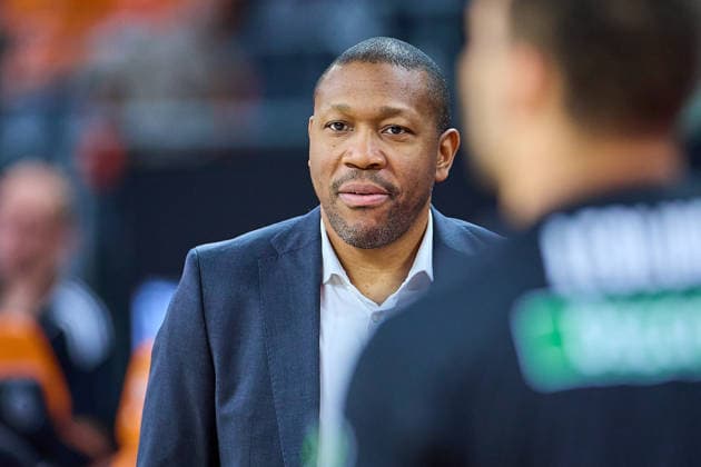 Portrait, Portraet, Freisteller von Tyron McCoy ratiopharm ulm, Assistant Coach GER, ratiopharm ulm vs Fitness First Wuerzburg Baskets, Basketball, 13 Matchday, EasyCredit Bundesliga, Season 2025 2026, 29 12 2025 GER, ratiopharm ulm vs Fitness First Wuerzburg Baskets, Basketball, 13 Matchday, EasyCredit Bundesliga, Season 2025 2026, 29 12 2025 Neu Ulm Copyright: xEibner-Pressefoto GeraldxOelze-dexStoppanyx EP_ODS