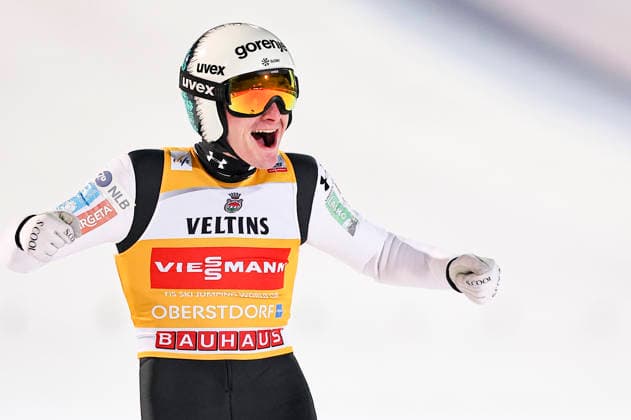 Sport Themen der Woche KW52 Ski jumping, Skispringen, Ski, nordisch - FIS WC Oberstdorf OBERSTDORF,GERMANY,29.DEC.25 - NORDIC SKIING, SKI JUMPING - FIS World Cup, Four Hills Tournament, large hill, men. Image shows the rejoicing of Domen Prevc (SLO).  GEPAxpictures xThomasxBachun