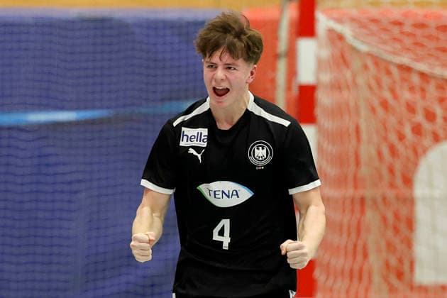 Finn Schultz Germany cheers, Merzig Cup Final, Germany vs Iceland, Thiels Park Sporthalle on December 29, 2025 in Merzig, Germany Photo by Marco Steinbrenner DeFodi Images Finn Schultz Germany cheers, Merzig Cup Final, Germany vs Iceland, Thiels Park Sporthalle, December 29, 2025 in Merzig, Germany Photo by Marco Steinbrenner DeFodi Images