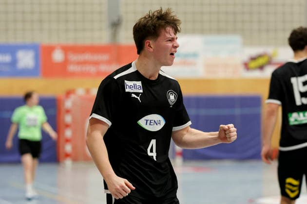 Finn Schultz Germany cheers, Merzig Cup Final, Germany vs Iceland, Thiels Park Sporthalle on December 29, 2025 in Merzig, Germany Photo by Marco Steinbrenner DeFodi Images Finn Schultz Germany cheers, Merzig Cup Final, Germany vs Iceland, Thiels Park Sporthalle, December 29, 2025 in Merzig, Germany Photo by Marco Steinbrenner DeFodi Images