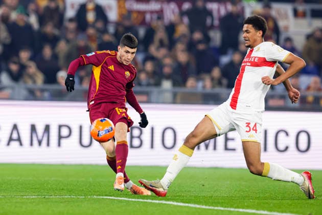 Serie a football match AS Roma vs Genoa Roma™s Argentinian forward Matias Soule scores against Genoa goal of 1-0 during the Serie A football match between AS Roma vs Genoa at the Olimpico Stadium in Rome, Italy on December 29, 2025. _BPH1591_1 Copyright: xAntonioxBalascox