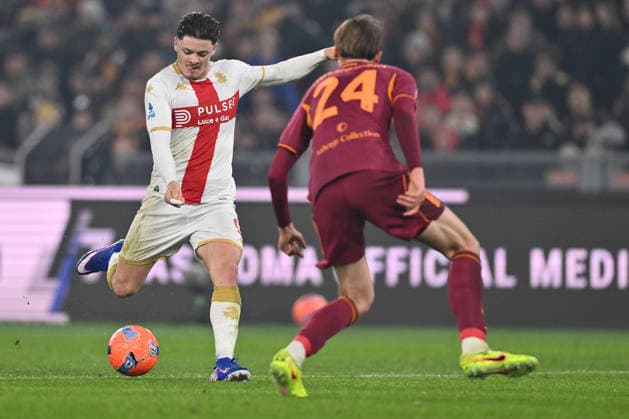 Vitinha of Genoa C.F.C. and Jan Zitkowski of A.S. Roma are in action during the 17th day of the Serie A Championship between A.S. Roma and Genoa C.F.C. at the Olympic Stadium on December 29, 2025 in Rome, Italy.  Copyright: xDomenicoxCippitelli IPAxSportx xipa-agency.netx xx IPA_69547280 IPA_Agency_IPA69547280