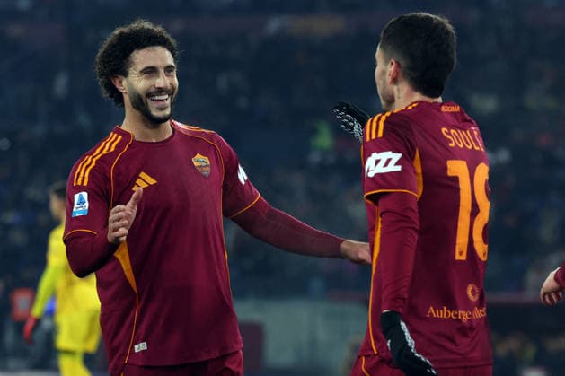 CALCIO - Serie A - AS Roma vs Genoa CFC Rome, Italy - December 29, 2025: Matias Soule of A.S. Roma score the goal and celebrate with Mario Hermoso of A.S. Roma during the Serie A Enilive 2025-2026 football match between AS Roma vs Genoa CFC at Olympic Stadium. Rome Italy  Copyright: xIPAxSport ABACAx