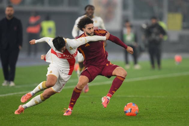 29th December 2025, Stadio Olimpico, Rome, Italy; Serie A Football; Roma versus Genoa; Mario Hermoso of AS Roma under pressure from Mikael Egill Ellertsson of Genoa C.F.C.  AllShotLive