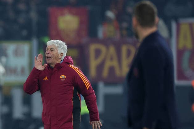 Football: Serie A Enilive 2025-2026 match AS Roma vs Genoa CFC Rome, Italy - December 29, 2025: Gian Piero Gasperini, coach of A.S. Roma seen in action during the Serie A Enilive 2025-2026 football match between AS Roma vs Genoa CFC at Olympic Stadium. rome olympic stadium italy italy Copyright: xmarcoxiacobucci