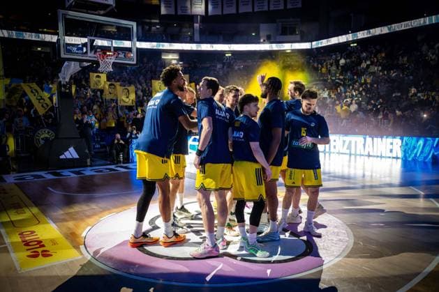 Basketball Berlin 29.12.2025 Saison 2025 2026 EasyCredit BBL 1. Bundesliga Männer, Herren Alba Berlin - MHP RIESEN Ludwigsburg Team Alba