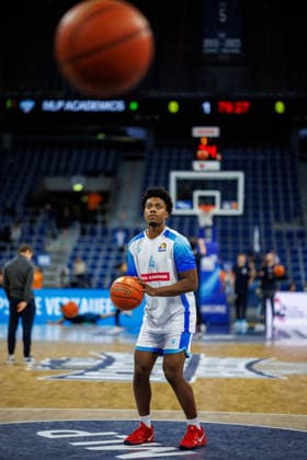 easycredit BBL, MLP Academics Heidelberg Frankfurt Skyliners, 30 12 2025 Nahiem Alleyne Frankfurt Skyliners, 4 at the warm-up game of the easycredit BBL MLP Academics Heidelberg Frankfurt Skyliners on matchday 13 of the 25 26 season at the SAP Arena in Mannheim on 30 12 2025 Copyright: xBEAUTIFULxSPORTS Hahnex