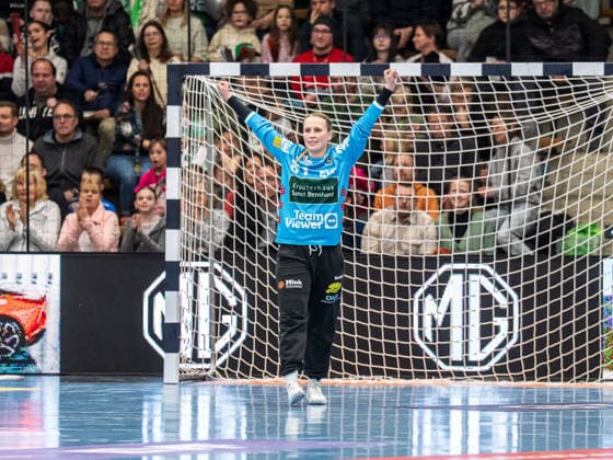 Celina Meissner Frisch Auf Women, 61 cheers after scoring a goal for her team, Frisch Auf Goeppingen vs TuS Metzingen, Handball, 1 Bundesliga, Season 2025 2026, 30 12 2025 Frisch Auf Goeppingen vs TuS Metzingen, Handball, 1 Bundesliga, Season 2025 2026, 30 12 2025 Goeppingen Copyright: xMichaelxSchmidt Eibner-Pressefotx EP_MST