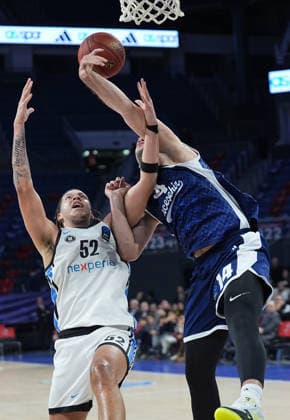 Bahcesehir Koleji v Veolia Towers - EuroCup Basketball ISTANBUL, TURKIYE - DECEMBER 30: Furkan Haltali (14) of Bahcesehir Koleji in action against Zacharie Perrin (52) of Veolia Towers during EuroCup Basketball week 12 match between Bahcesehir Koleji and Veolia Towers at Sinan Erdem Dome in Istanbul, Turkiye on December 30, 2025. Esra Bilgin Anadolu Istanbul Turkey. Editorial use only. Please get in touch for any other usage.  Copyright: x2025xAnadoluxEsraxBilginx