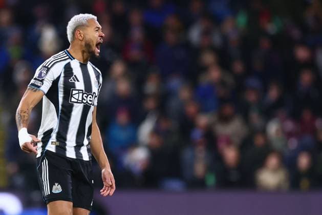 Joelinton of Newcastle United celebrates scoring to make it 0-1 Burnley v Newcastle United, Premier League, Football, Turf Moor, Burnley, UK - 30 Dec 2025Burnley Turf Moor United Kingdom EDITORIAL USE ONLY No use with unauthorised audio, video, data, fixture lists, club league logos or live services. Online in-match use limited to 120 images, no video emulation. No use in betting, games or single club league player publications.  Copyright: xPaulxCurrie Shutterstockx 16216212az