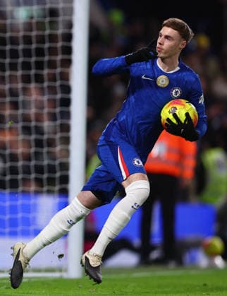 London, England, 30th December 2025. Cole Palmer of Chelsea celebrates after scoring to make it 1-1 during the Chelsea vs AFC Bournemouth Premier League match at Stamford Bridge, London. Picture credit should read: Paul Terry Sportimage EDITORIAL USE ONLY. No use with unauthorised audio, video, data, fixture lists, club league logos or live services. Online in-match use limited to 120 images, no video emulation. No use in betting, games or single club league player publications. SPI_017_PT_Chelsea_Bournemouth SPI-4402-0017
