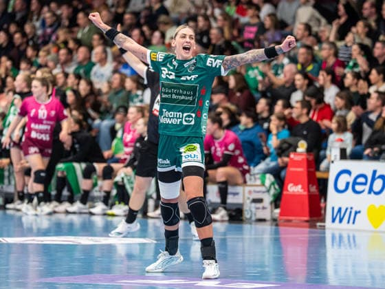 Luisa Schulze Frisch Auf Women, 33 cheers loudly, Frisch Auf Goeppingen vs TuS Metzingen, Handball, 1 Bundesliga, Season 2025 2026, 30 12 2025 Frisch Auf Goeppingen vs TuS Metzingen, Handball, 1 Bundesliga, Season 2025 2026, 30 12 2025 Goeppingen Copyright: xMichaelxSchmidt Eibner-Pressefotx EP_MST
