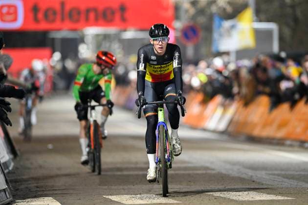 Telenet Superprestige 2025-2026 Diegem DIEGEM, BELGIUM - DECEMBER 30 : Nys Thibau (BEL) of Baloise Glowi Lions third place during the 6th leg of the Diegem Telenet Superprestige 2025-2026 a cyclocross race for Men Elite on December 30, 2025 in Diegem, Belgium, 30 12 2025 ( Diegem Belgium  Copyright: xNicoxVereeckenx