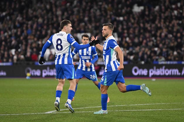 West Ham United v Brighton and Hove Albion, Premier League Brighton And Hove Albion defender JoÃ«l Veltman (34) celebrates his teams second gaol during the Premier League match between West Ham United and Brighton and Hove Albion at the London Stadium, London, UK on 30 December 2025. London London Stadium UK Editorial use only DataCo restrictions apply See www.football-dataco.com , Copyright: xPaulxBockingx PSI-23487-0039