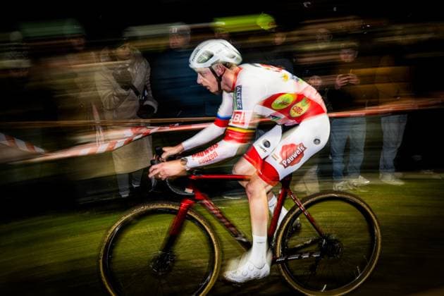 Belgian Michael Vanthourenhout pictured in action during the men elite race of Diegem Cross cyclocross cycling event, Tuesday 30 December 2025 in Diegem, stage 6 8 in the Superprestige cyclocross cycling competition. JASPERxJACOBS  x152456015x