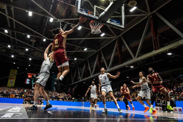 GER, easy Credit Basketball Bundesliga, Niners Chemnitz VET CONCEPT Gladiators Trier 30 12 2025, Messe, Chemnitz, GER, easy Credit Basketball Bundesliga, Niners Chemnitz VET CONCEPT Gladiators Trier Kevin Yebo Niners Chemnitz, 0 Foto Alexander Trienitz Chemnitz Messe Sachsen Germany