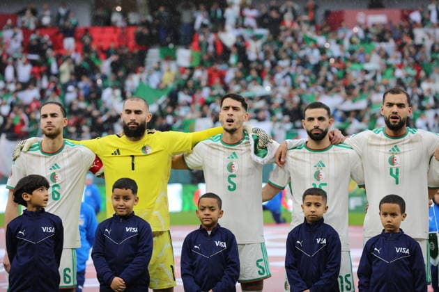 CAN - Equatorial Guinea v Algeria Match Algeria midfielder Ramiz Zerrouki (6), Algeria goalkeeper Anthony Mandr?a (1), Algeria defender Zineddine Bela?d (5), Algeria defender Rayan A?t-Nouri (15) and Algeria defender Mohamed Amine Tougai (4) during the Africa Cup of Nations (CAN) Group E football match between Equatorial Guinea and Algeria at Moulay Hassan Stadium in Rabat, Morocco on December 31, 2025. Photo by Hamza Bouhara ABACAPRESS.COM Rabat Morocco  Copyright: xBouharaxHamza ABACAx