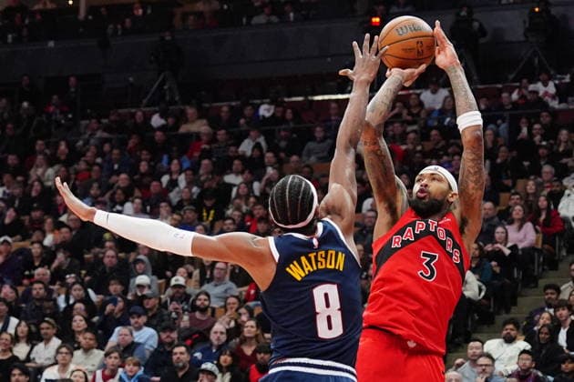 December 31, 2025, Toronto, On, CANADA: Toronto Raptors forward Brandon Ingram (3) shoots over Denver Nuggets guard Peyton Watson (8) during second half NBA, Basketball Herren, USA action in Toronto on Wednesday December 31, 2025. Canada News - December 31, 2025  - ZUMAc35_ 20251231_zaf_c35_073 Copyright: xFrankxGunnx