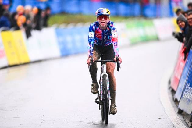 X2O Badkamers Trofee 2025-2026 Baal BAAL, BELGIUM - JANUARY 01 : Backstedt Zoe (GBR) of Canyon - Sram Racing at the finish line during the 6th leg of the GP Sven Nys X2O Badkamers Trofee 2025-2026 a cyclocross race for Men Elite on January 1, 2026 in Baal, Belgium, 01 01 2026 ( Baal Belgium  Copyright: xGvgx