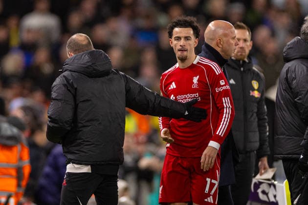 Football - FA Premier League - Liverpool FC v Leeds United FC LIVERPOOL, ENGLAND - New Year s Day, Thursday, January 1, 2026: Liverpool s Curtis Jones is substituted off during the FA Premier League match between Liverpool FC and Leeds United FC at Anfield. (Photo by David Rawcliffe Propaganda) LIVERPOOL Anfield MERSEYSIDE ENGLAND  Copyright: xDavidxRawcliffex P2026-01-01-Liverpool_Leeds-45