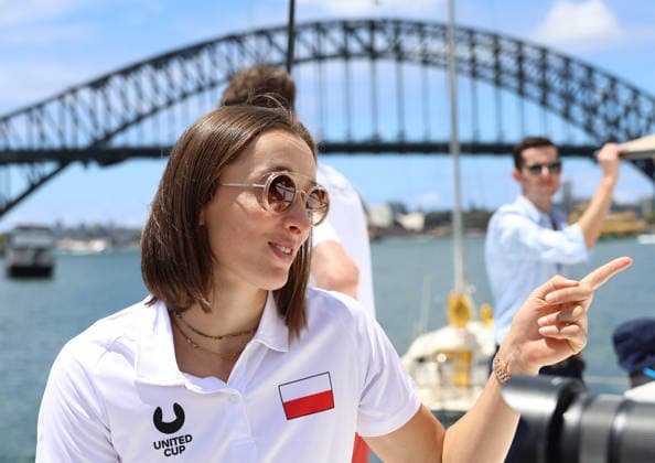 January 2, 2026, Sydney, New South Wales, Australia: Polish tennis player IGA SWIATEK during photo session on the boat in Sydney Harbour Bridge before tennis tournament United Cup, Sydney, Australia. Sydney Australia - ZUMAc278 20260102_zsp_c278_006 Copyright: xMarcinxCholewinskix