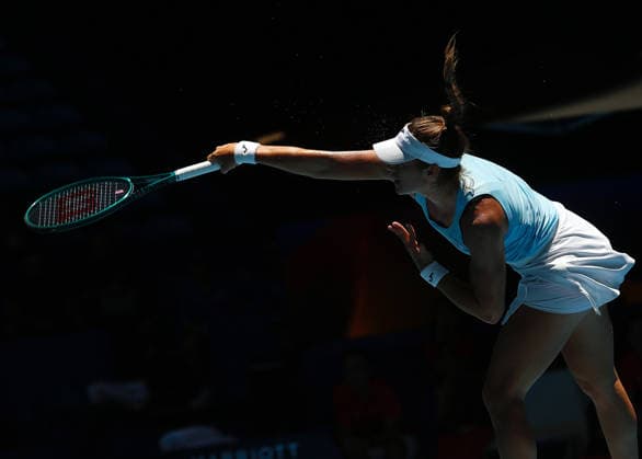 (260102) -- PERTH, Jan. 2, 2026 -- Solana Sierra of Argentina hits a return during the women s singles match against Jessica Bouzas Maneiro of Spain in the Group A round robin match between Spain and Argentina at the 2026 United Cup tennis tournament in Perth, Australia, Jan. 2, 2026. (Photo by Xinhua) (SP)AUSTRALIA-PERTH-TENNIS-UNITED CUP-ESP VS ARG ZhouxDan 