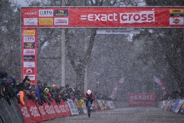Dutch Ceylin Del Carmen Alvarado pictured in action during the women s elite race of the Zilvermeercross cyclocross cycling event in Mol, stage 5 7 in the Exact Cross competition, on Friday 02 January 2026. LUCxCLAESSEN  x153028235x