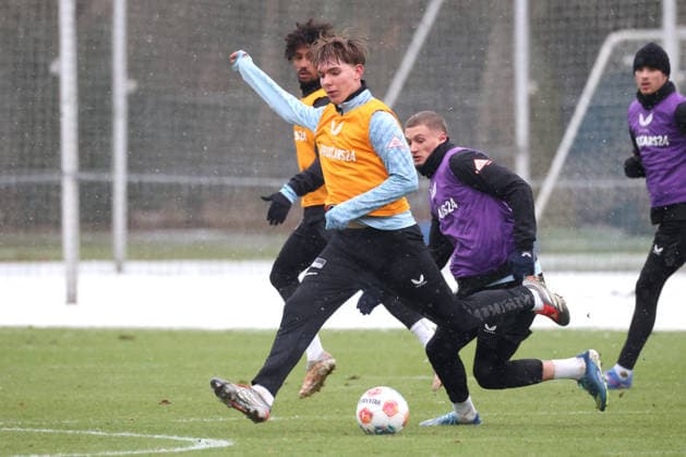 DEU, DFL, 2 FBL Hertha BSC, Training, 02 01 2026, Sportforum, Berlin, DEU, DFL, 2 FBL Hertha BSC, Training, im Bild Kennet Eichhorn Hertha BSC Berlin 23 , Michael Cuisance Hertha BSC Berlin 10 DFL regulations prohibit any use of Photographs as image sequences and or quasi video nordphotoxGmbHx xEngler nph00076