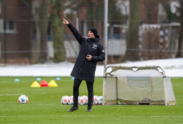 Soccer, Men, Season 2025 2026, 2 Bundesliga, Hertha BSC, Training, Coach Stefan Leitl Hertha BSC , 02 01 2026, Copyright: xSebastianxRäppold MatthiasxKochx