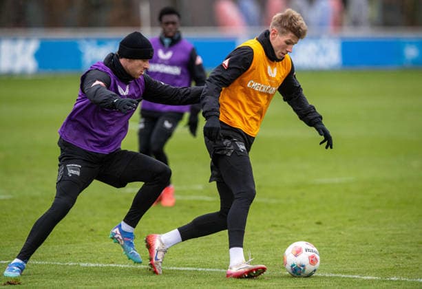 Soccer, Men, Season 2025 2026, 2 Bundesliga, Hertha BSC, Training, f l Pascal Klemens Hertha BSC , Luca Schuler Hertha BSC , 02 01 2026, Copyright: xSebastianxRäppold MatthiasxKochx