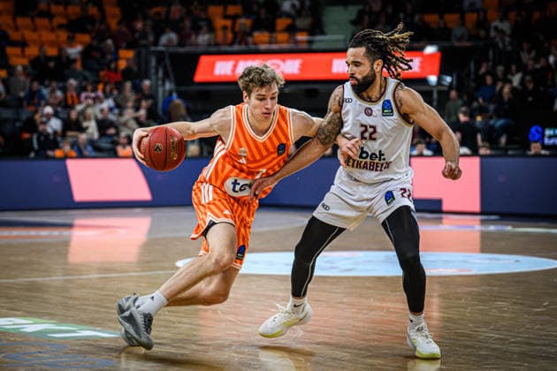 Tobias Jensen ratiopharm ulm and Michael Flowers Lietkabelis Panevezys in a duel during the EuroCup match between ratiopharm ulm vs Lietkabelis Panevezys at ratiopharm Arena on 02 January 2026 in Neu Ulm, Germany, Germany Photo by Harry Langer DeFodi Images Tobias Jensen ratiopharm ulm and Michael Flowers Lietkabelis Panevezys battle for the ball during the EuroCup match between ratiopharm ulm vs Lietkabelis Panevezys at ratiopharm Arena on January 2, 2026 in Neu Ulm, Germany Photo by Harry Langer DeFodi Images Photo by Harry Langer DeFodi Images