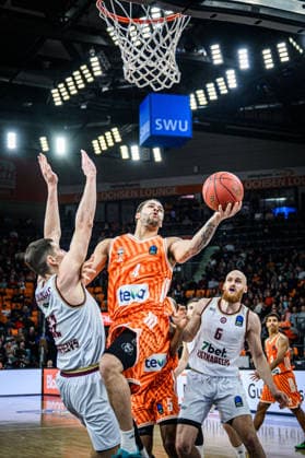Michael Flowers Lietkabelis Panevezys and Christopher Ledlum ratiopharm ulm battle for the ball during the EuroCup match between ratiopharm ulm vs Lietkabelis Panevezys at ratiopharm Arena on 02 January 2026 in Neu Ulm, Germany, Germany Photo by Harry Langer DeFodi Images Michael Flowers Lietkabelis Panevezys and Christopher Ledlum ratiopharm ulm battle for the ball during the EuroCup match between ratiopharm ulm vs Lietkabelis Panevezys at ratiopharm Arena on January 2, 2026 in Neu Ulm, Germany Photo by Harry Langer DeFodi Images Photo by Harry Langer DeFodi Images