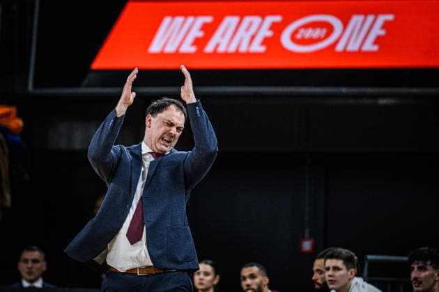 Head Coach Nina Canal (Lietkabelis Panevezys) gestikuliert, gestik waehrend des EuroCup spiels zwischen ratiopharm ulm vs Lietkabelis Panevezys in der ratiopharm Arena am 02. January 2026 in Neu-Ulm, Deutschland. (Foto von Harry Langer DeFodi Images) +++ Head Coach Nina Canal (Lietkabelis Panevezys) gestures during the EuroCup match between ratiopharm ulm vs Lietkabelis Panevezys at ratiopharm Arena on January 2, 2026 in Neu-Ulm, Germany. (Photo by Harry Langer DeFodi Images) (Photo by Harry Langer DeFodi Images) -