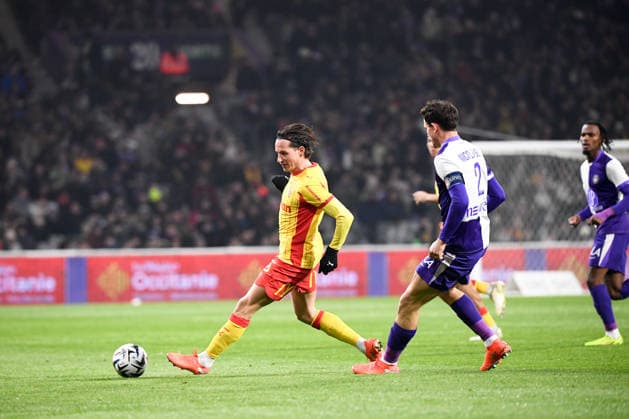 Toulouse FC v RC Lens - Ligue 1 McDonald s 2025 2026 10 Florian THAUVIN (rcl) during the Ligue 1 McDonald s match between Toulouse and Lens at Stadium de Toulouse on January 2, 2026 in Toulouse, France. Toulouse France  Copyright: xFEPx 776348241