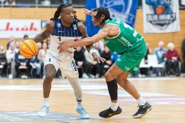 VfL Sparkassenstars Bochum EPG Baskets Koblenz FOR EDITORIAL PURPOSES ONLY EDITORIAL USE ONLY p Antonio Deshon Williams Bochum , left Devonte Jasai McCall Koblenz , right Basketball 2 Bundesliga ProA 16 Matchday VfL Sparkassenstars Bochum EPG Baskets Koblenz on 02 01 2025 in Bochum Bochum Copyright JonasxRichter Copyright: JonasxRichter doc83yo1go3mrkkolz0hka ,EDITORIAL USE ONLY Copyright: JonasxRichter