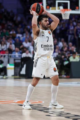 January 2, 2026, Madrid, Madrid, Spain: Facundo Campazzo of Real Madrid in action during the Turkish Airlines EuroLeague Regular Season Round 19 match between Real Madrid and Dubai Basketball at Movistar Arena on January 02 2026, in Madrid, Spain. Madrid Spain - ZUMAa181 20260102_zaa_a181_209 Copyright: xIrinaxR.xHipolitox
