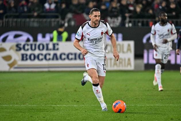 CALCIO - Serie A - Cagliari Calcio vs AC Milan Adrien Rabiot of AC Milan during Cagliari Calcio vs AC Milan, Italian soccer Serie A match in Cagliari, Italy, January 02 2026 Cagliari Italy  Copyright: xIPAxSport ABACAx