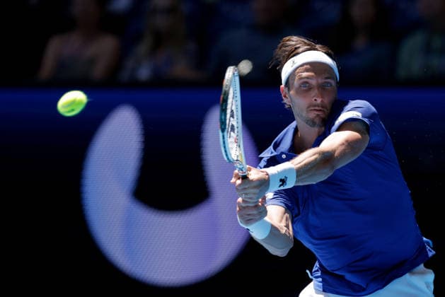 TENNIS UNITED CUP PERTH, Arthur Rinderknech of France in action against Stan Wawrinka of Switzerland during the United Cup day two match between Switzerland and France at RAC Arena in Perth, Saturday, January 3, 2026. ( NO ARCHIVING, EDITORIAL USE ONLY PERTH WESTERN AUSTRALIA AUSTRALIA  Copyright: xRICHARDxWAINWRIGHTx 20260103127634442092