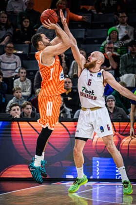 Christopher Ledlum ratiopharm ulm and Lazar Mutic Lietkabelis Panevezys in a duel during the EuroCup match between ratiopharm ulm vs Lietkabelis Panevezys at ratiopharm Arena on January 02, 2026 in Neu Ulm, Germany, Germany Photo by Harry Langer DeFodi Images Christopher Ledlum ratiopharm ulm and Lazar Mutic Lietkabelis Panevezys battle for the ball during the EuroCup match between ratiopharm ulm vs Lietkabelis Panevezys at ratiopharm Arena on January 2, 2026 in Neu Ulm, Germany Photo by Harry Langer DeFodi Images Photo by Harry Langer DeFodi Images