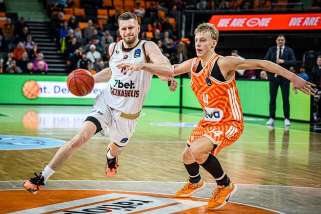 Justas Furmanavicius Lietkabelis Panevezys and Teo Milicic ratiopharm ulm in a duel during the EuroCup match between ratiopharm ulm vs Lietkabelis Panevezys at the ratiopharm Arena on January 02, 2026 in Neu Ulm, Germany, Germany Photo by Harry Langer DeFodi Images Justas Furmanavicius Lietkabelis Panevezys and Teo Milicic ratiopharm ulm battle for the ball during the EuroCup match between ratiopharm ulm vs Lietkabelis Panevezys at ratiopharm Arena on January 2, 2026 in Neu Ulm, Germany Photo by Harry Langer DeFodi Images Photo by Harry Langer DeFodi Images
