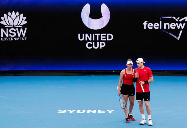 (260103) -- SYNDEY, Jan. 3, 2026 -- Elise Mertens (L) Zizou Bergs of Belgium react during the mixed doubles match against Zhu Lin Zhang Zhizhen of China in the Group B round robin match between China and Belgium at the 2026 United Cup tennis tournament in Sydney, Australia, Jan. 3, 2026. ) (SP)AUSTRALIA-SYNDEY-TENNIS-UNITED CUP-CHN VS BEL MaxPing 