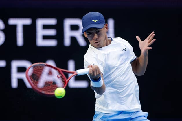 TENNIS UNITED CUP PERTH, Sebastian Baez of Argentina in action against Taylor Fritz of the USA during the United Cup day two match between the USA and Argentina at RAC Arena in Perth, Saturday, January 3, 2026. ( NO ARCHIVING, EDITORIAL USE ONLY PERTH WESTERN AUSTRALIA AUSTRALIA  Copyright: xRICHARDxWAINWRIGHTx 20260103154252433867