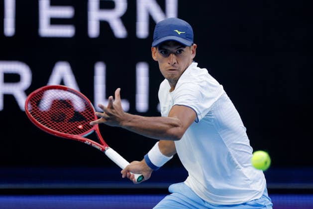 TENNIS UNITED CUP PERTH, Sebastian Baez of Argentina in action against Taylor Fritz of the USA during the United Cup day two match between the USA and Argentina at RAC Arena in Perth, Saturday, January 3, 2026. ( NO ARCHIVING, EDITORIAL USE ONLY PERTH WESTERN AUSTRALIA AUSTRALIA  Copyright: xRICHARDxWAINWRIGHTx 20260103137320009005