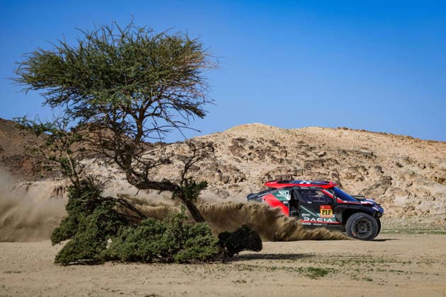 DAKAR 2026 - PROLOGUE 212 GUTIERREZ Cristina (esp), MORENO HUETE Pablo (esp), The Dacia Sandriders, Dacia, BF Goodrich, Ultimate, FIA W2RC, action during the Prologue of the Dakar 2026, on January 3, 2026 around Yanbu, Saudi Arabia - YanbuSaudi Arabia  Copyright: xFLORENTxGOODENx