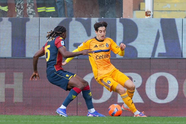 Genoa™s Brooke Norton-Cuffy fights for the ball during the Serie A soccer match between Genoa and Pisa at the Luigi Ferraris Stadium in Genoa, Italy - Saturday, January 03, 2025. - Soccer .  Copyright: xTanoxPecoraro LaPressex