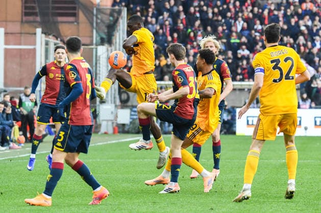 CALCIO - Serie A - Genoa CFC vs Pisa SC Idrissa Toure (Pisa) in action during Genoa CFC vs Pisa SC, Italian soccer Serie A match in Genoa, Italy, January 03 2026 Genoa Italy  Copyright: xIPAxSport ABACAx